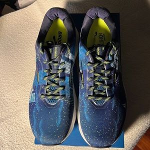 Mens 12.5 Brooks Ghost Running Shoes